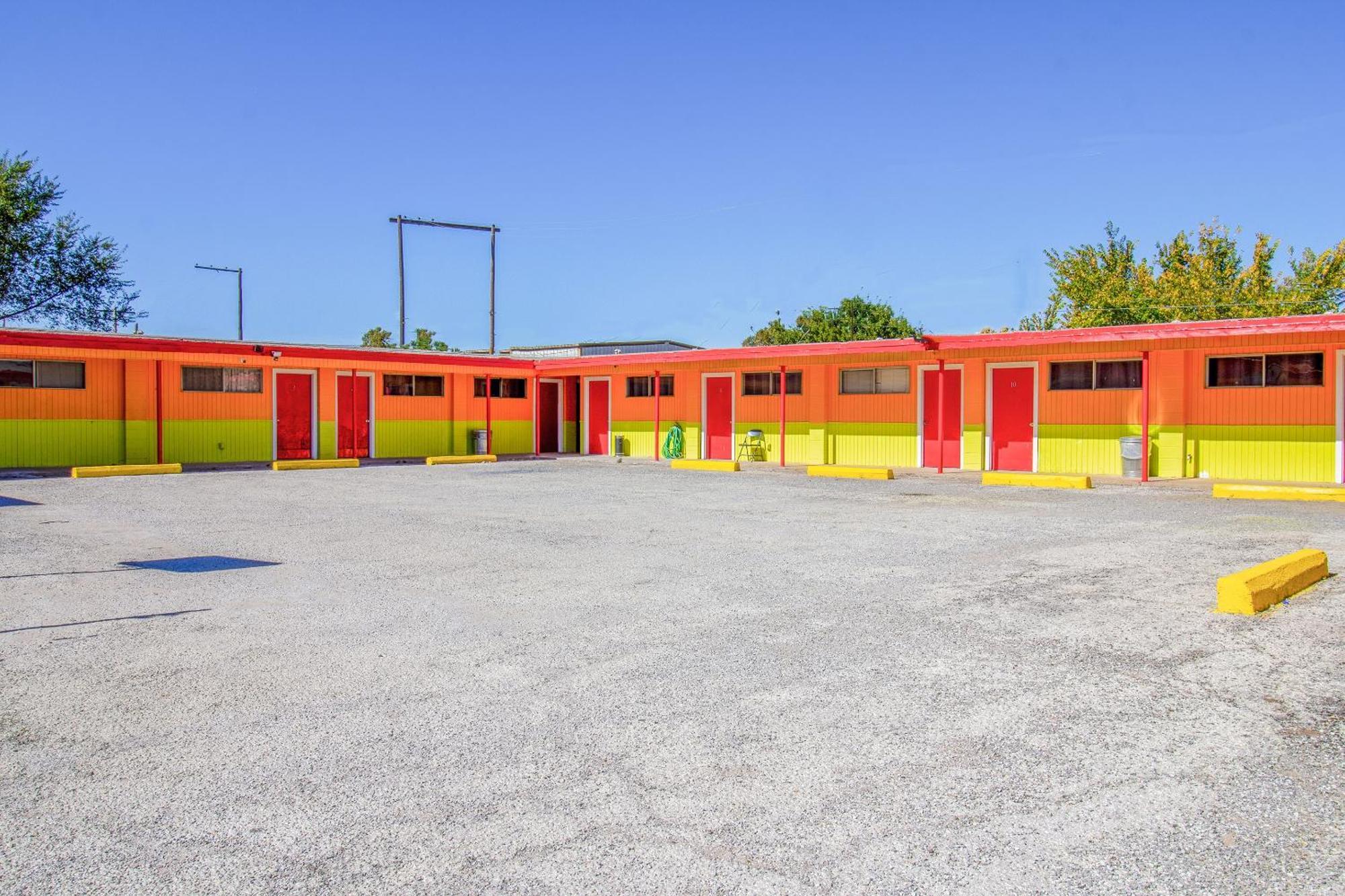 Wheeler Inn Texas, Us - 83 By Oyo Eksteriør billede